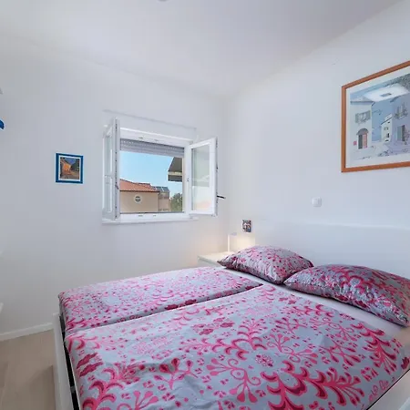 Family Friendly With A Swimming Pool - Mulo, Zadar - 20732 *