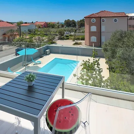Family Friendly With A Swimming Pool - Mulo, Zadar - 20732 Apartment