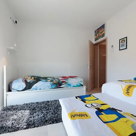 Family Friendly With A Swimming Pool - Mulo, Zadar - 20732
