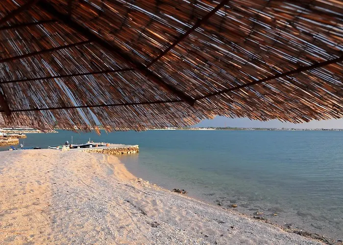 Family Friendly With A Swimming Pool - Mulo, Zadar - 20732 شقة *