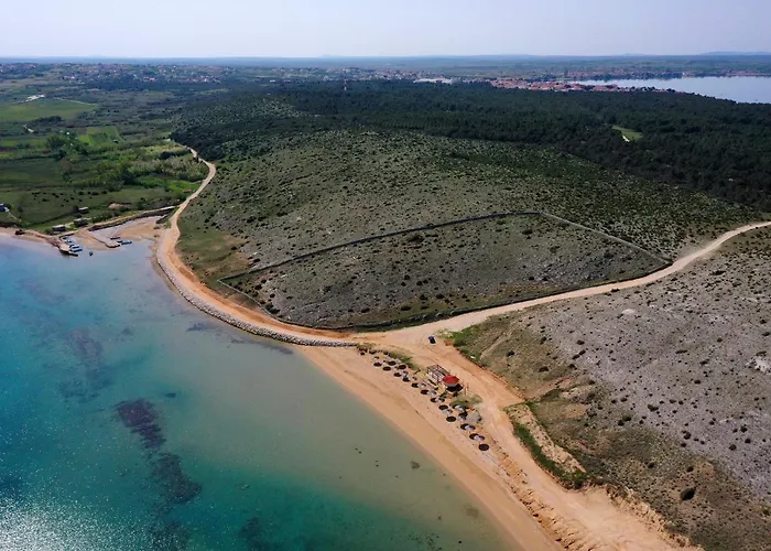 Family Friendly With A Swimming Pool - Mulo, Zadar - 20732 شقة